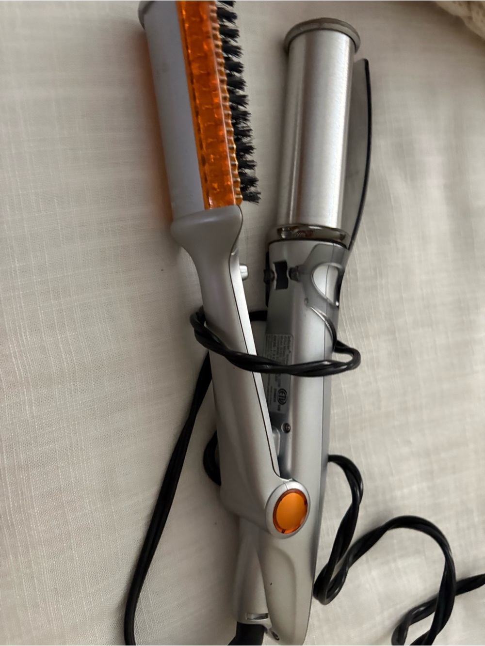Instyler hair tool